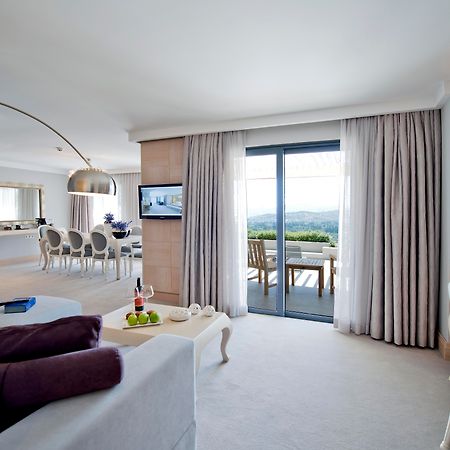 Ramada Resort By Wyndham Bodrum Битез Экстерьер фото