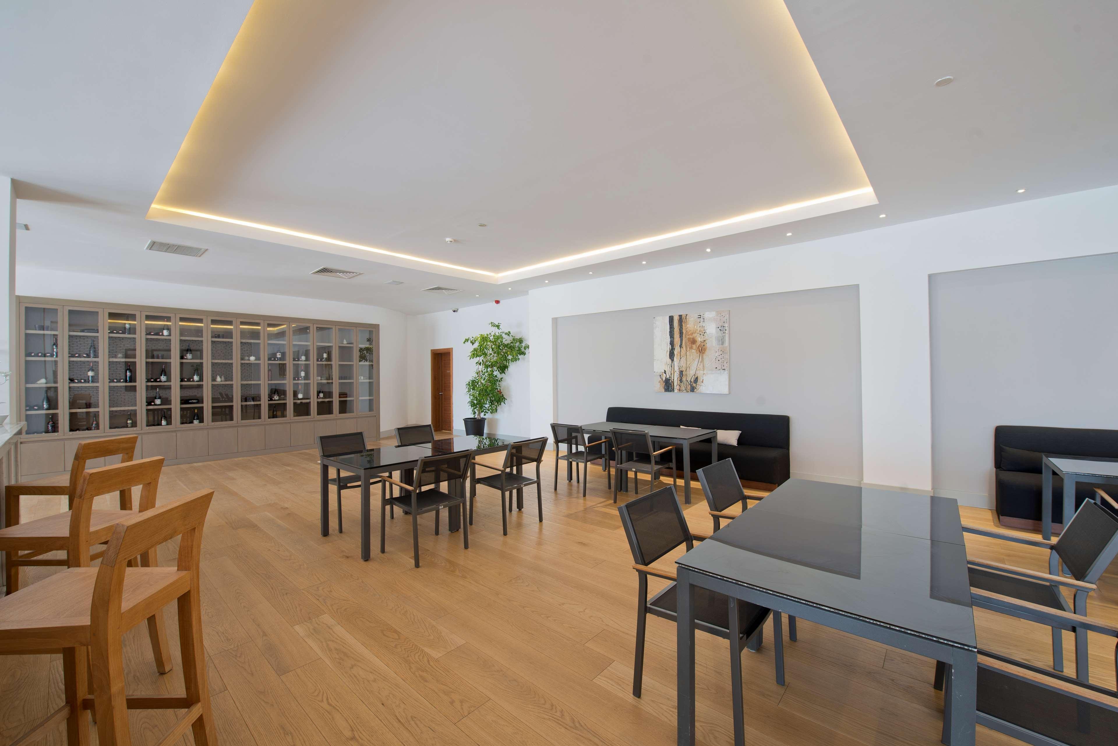 Ramada Resort By Wyndham Bodrum Битез Экстерьер фото
