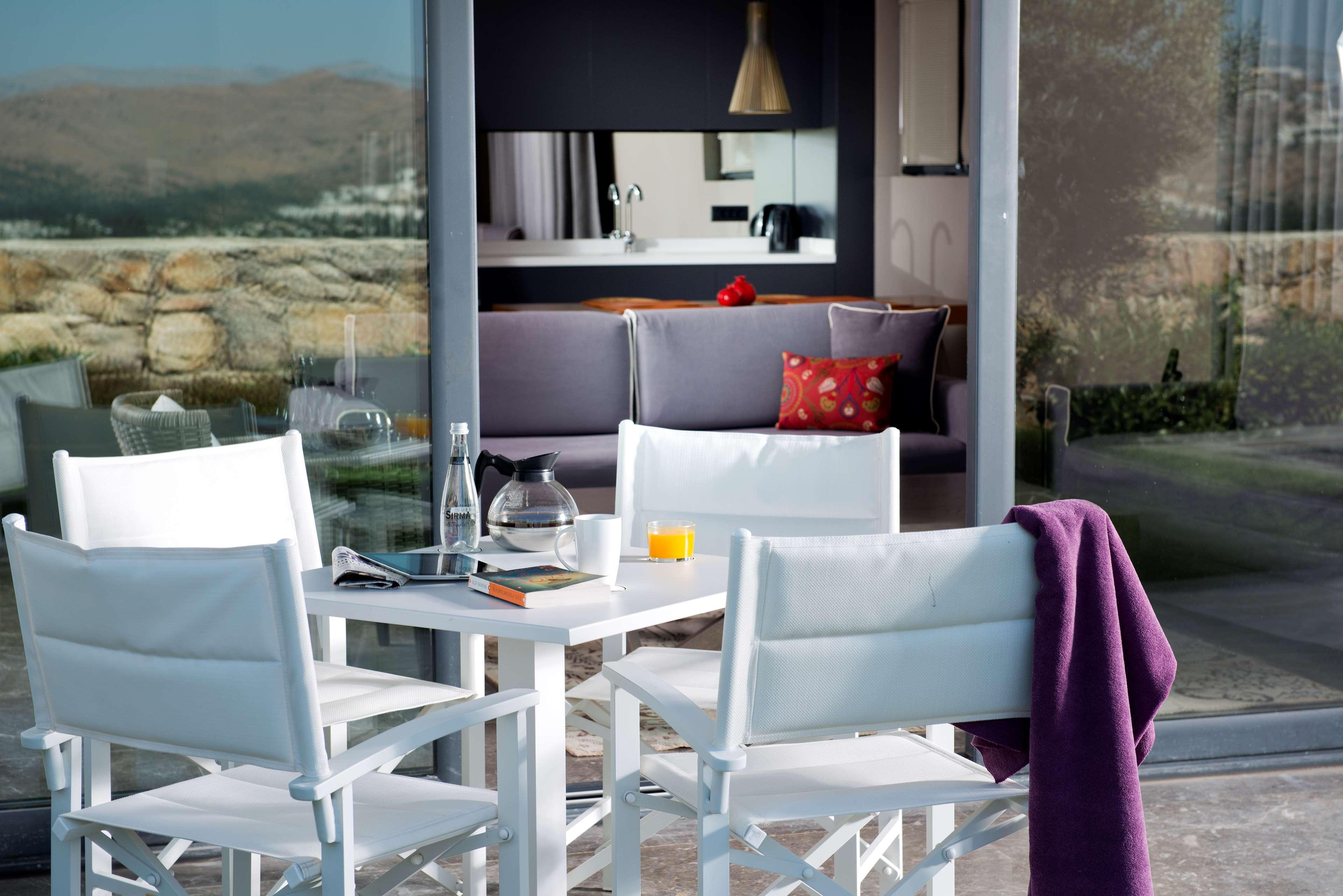 Ramada Resort By Wyndham Bodrum Битез Экстерьер фото