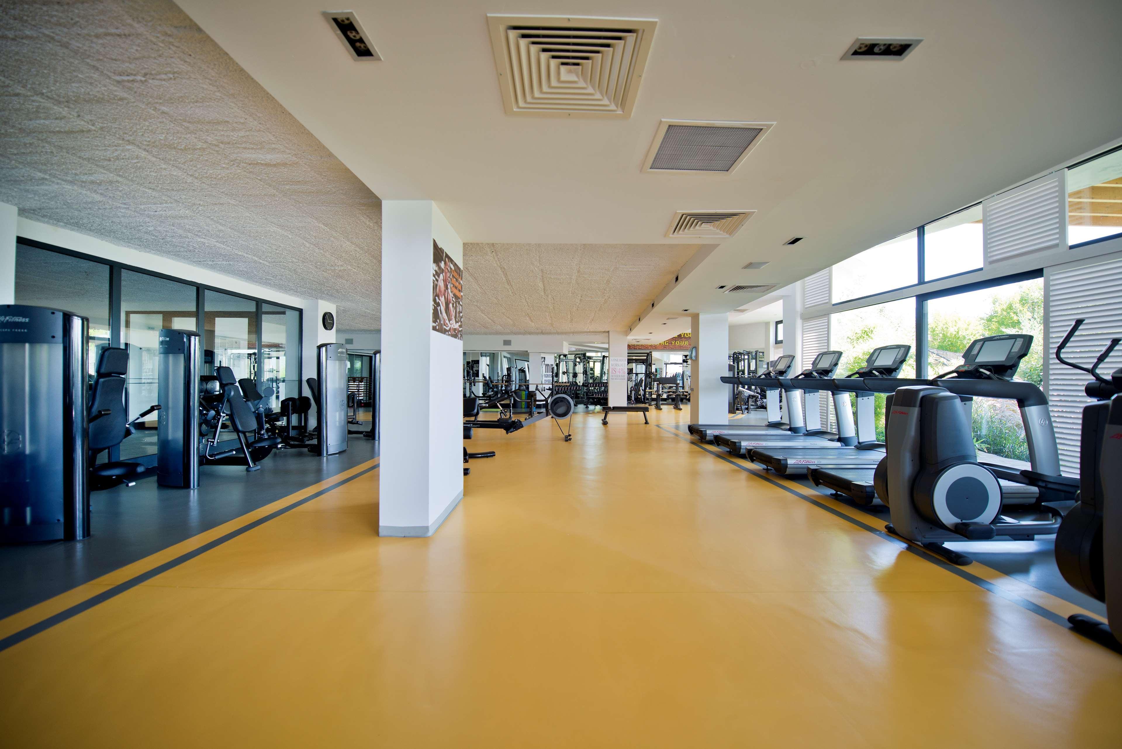 Ramada Resort By Wyndham Bodrum Битез Экстерьер фото