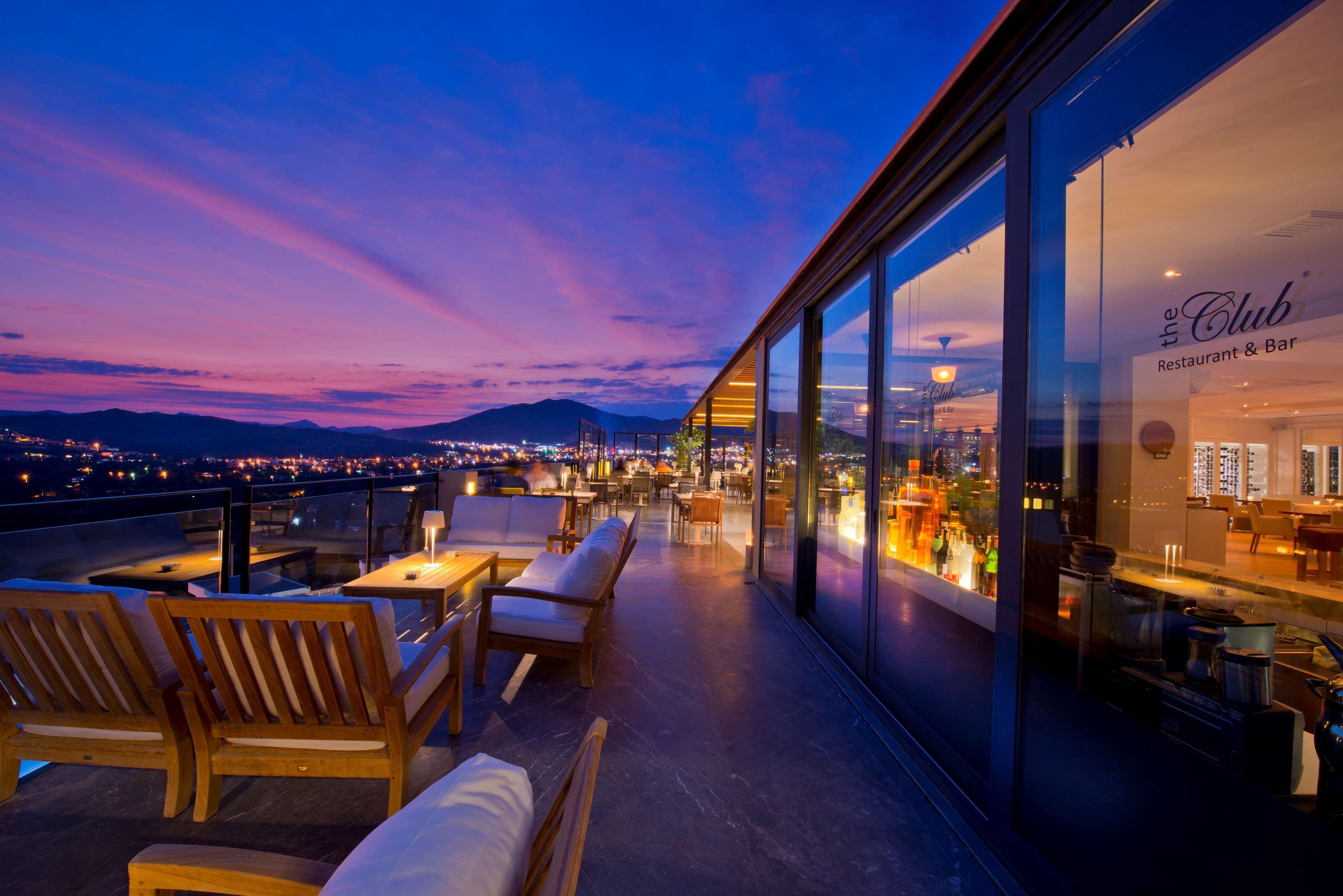 Ramada Resort By Wyndham Bodrum Битез Экстерьер фото