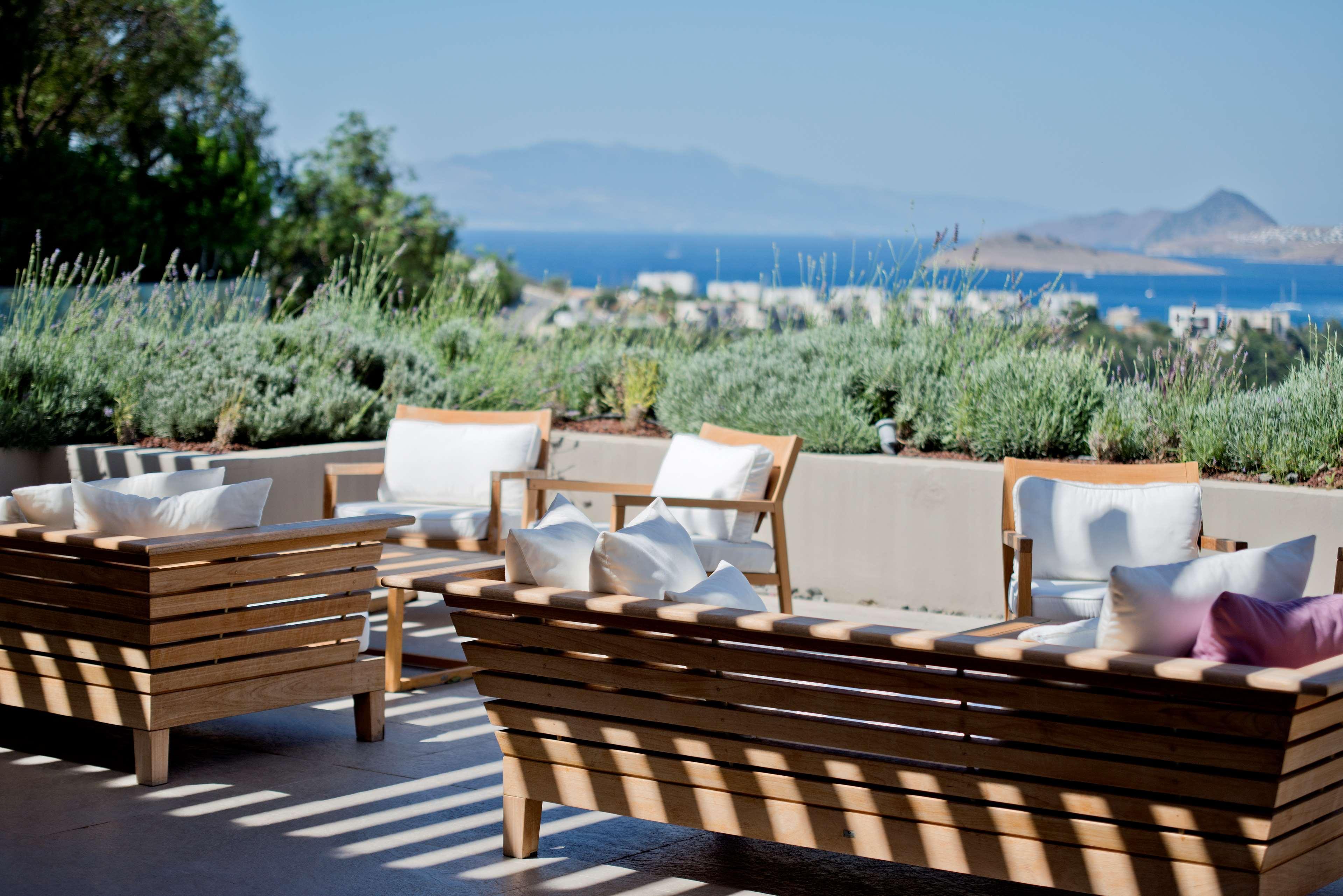 Ramada Resort By Wyndham Bodrum Битез Экстерьер фото