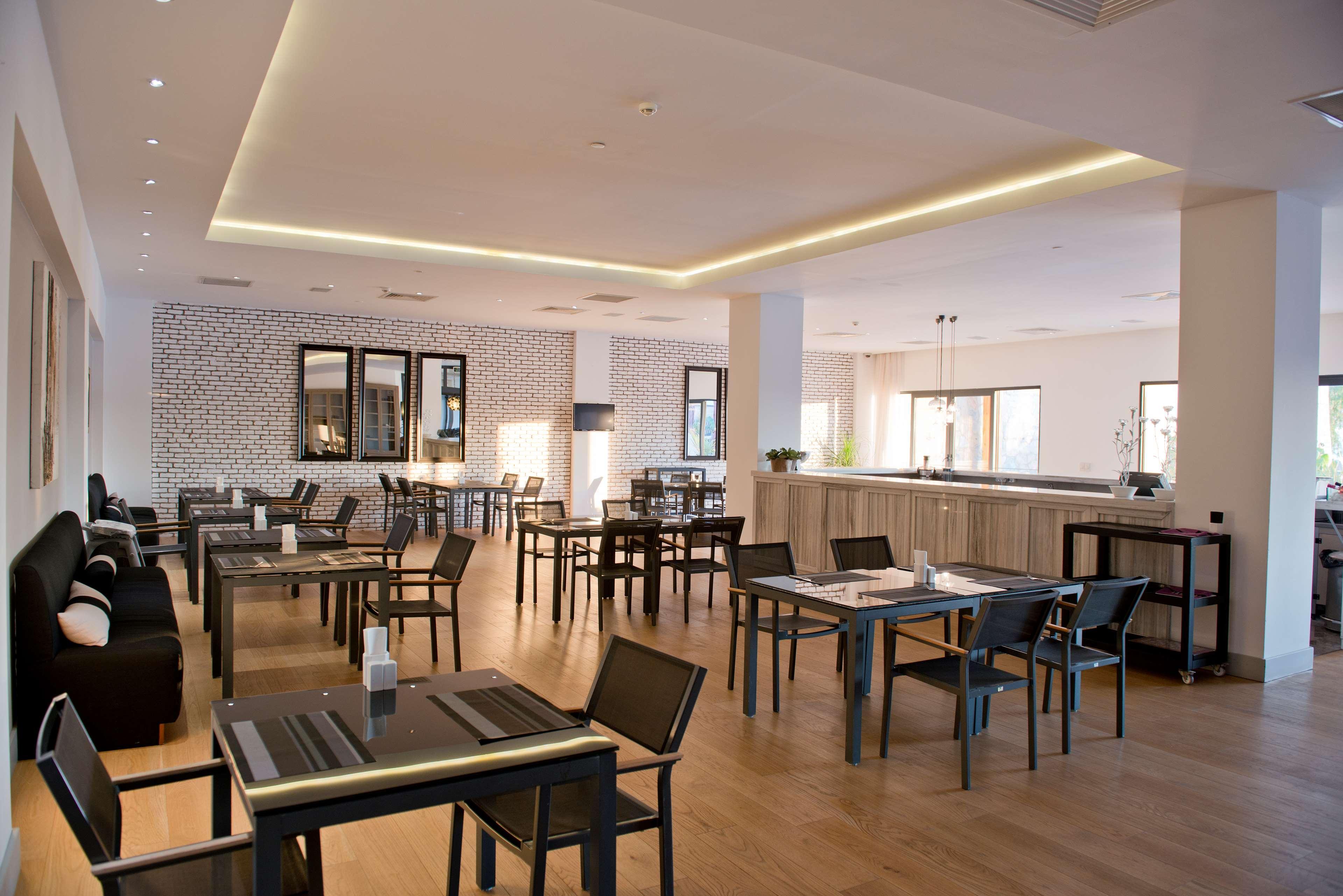 Ramada Resort By Wyndham Bodrum Битез Экстерьер фото