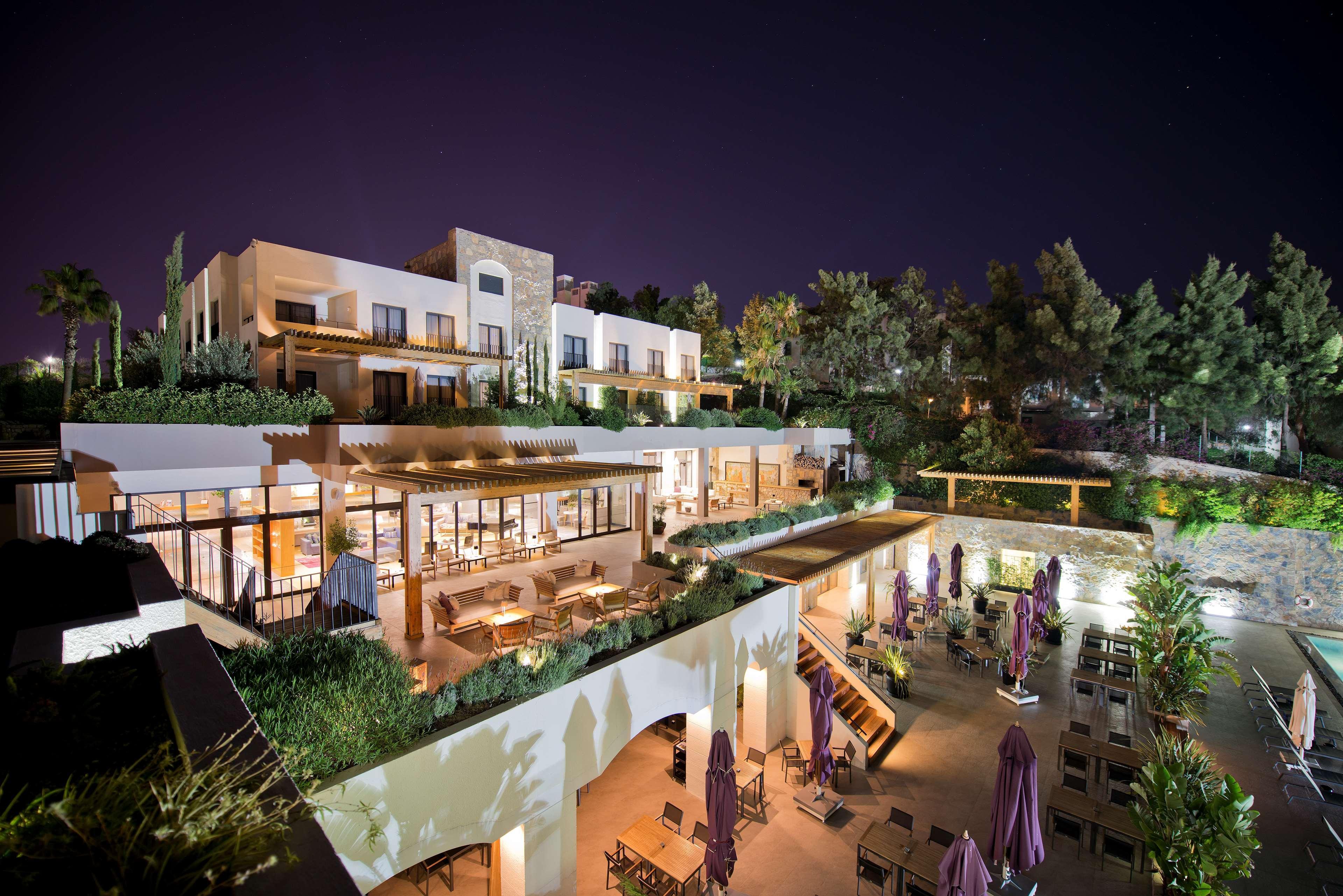 Ramada Resort By Wyndham Bodrum Битез Экстерьер фото